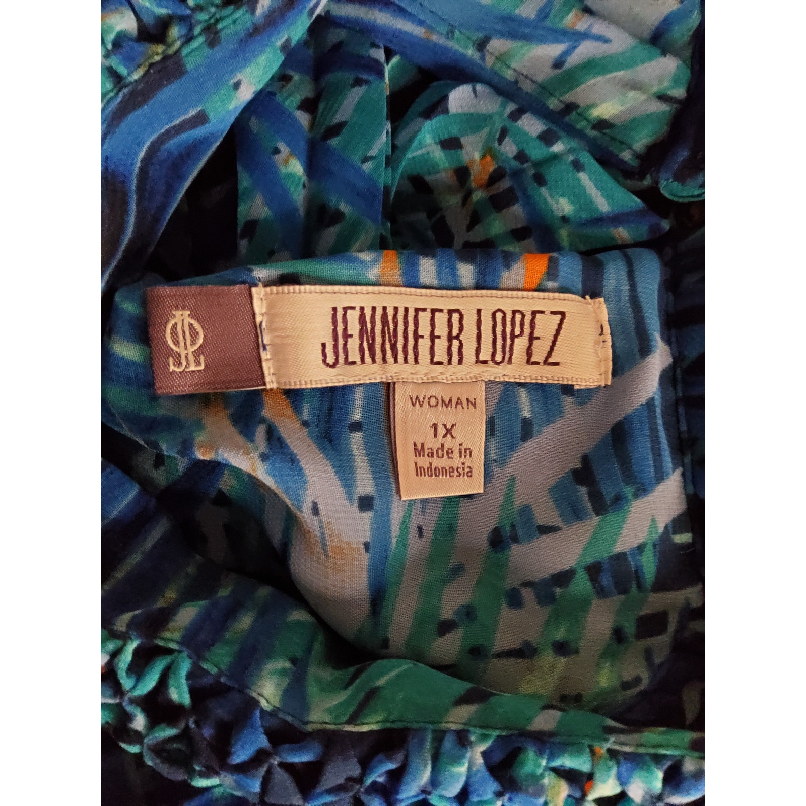 #261 Brand New With Jennifer Lopez Multi Colored Pleated Halter Shirt Size Xl — image 2 of 2